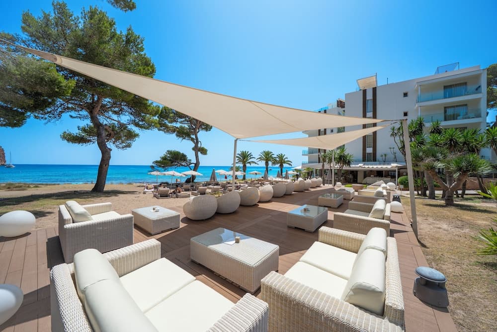 Melbeach Hotel & Spa - Adults Only