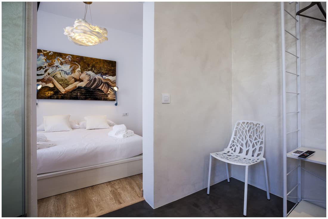 Cheap & Chic Hotel