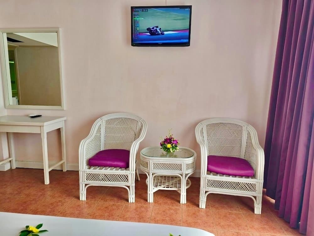 On Hotel Phuket