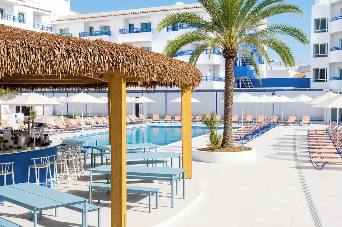 Coral Star Hotel & Apartments