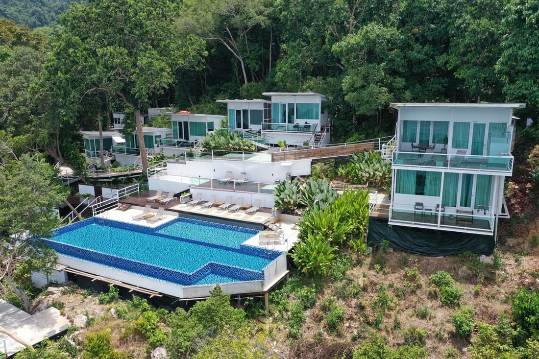 Alunan Resort