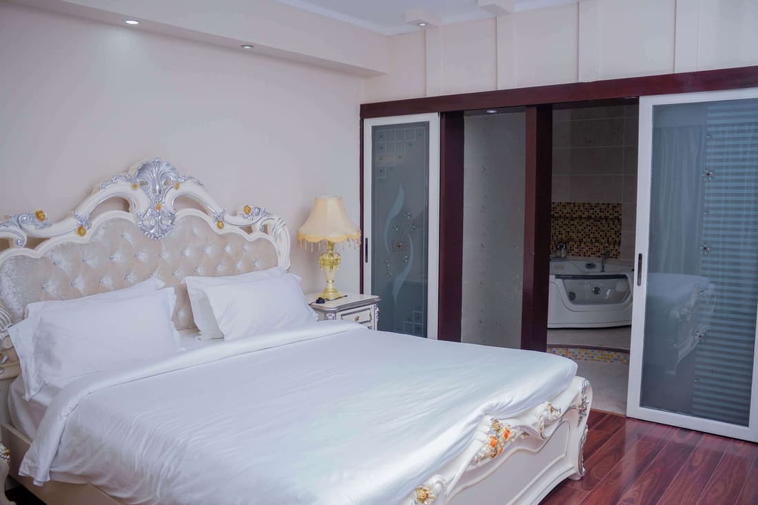 Best Western Plus Paramount Hotel