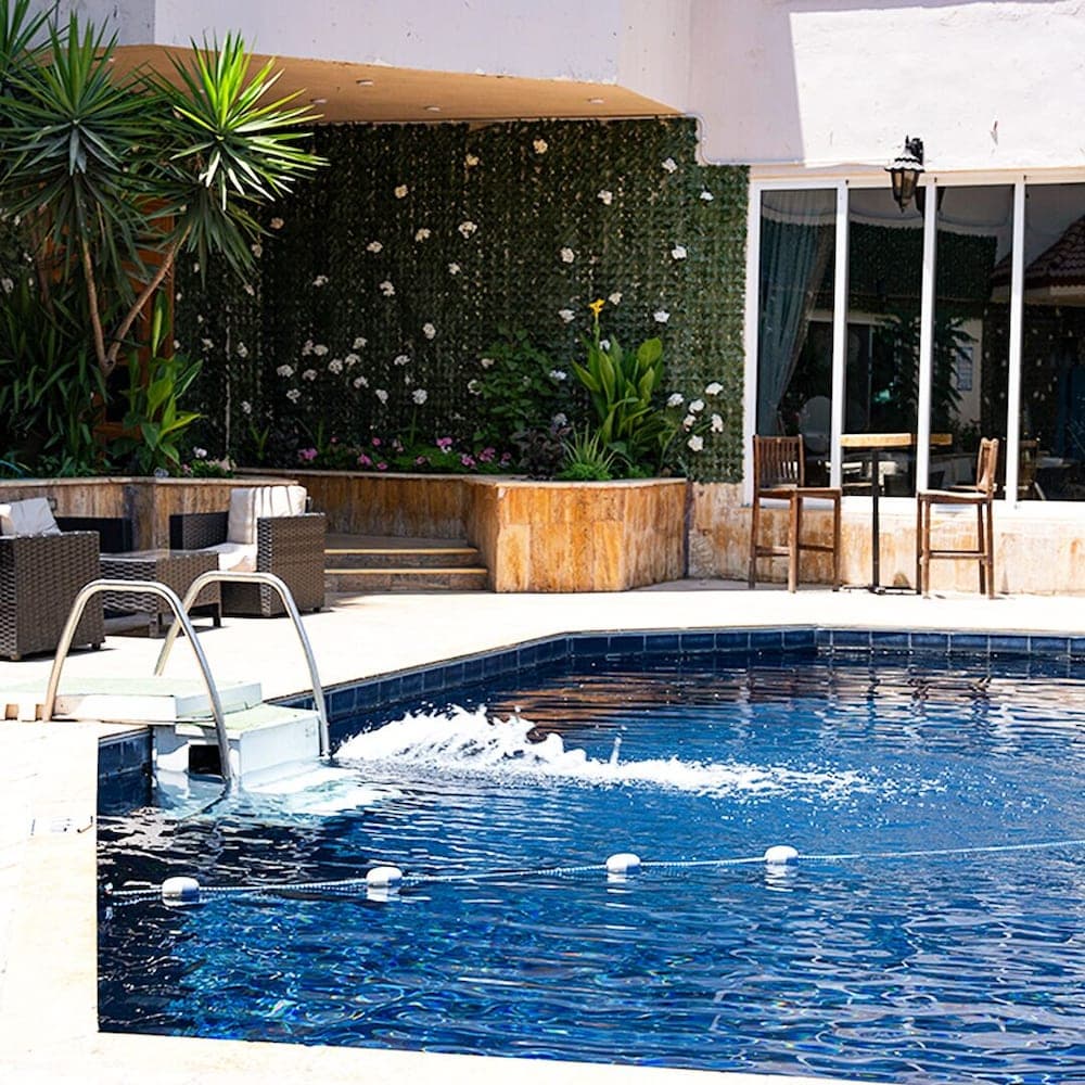 Amman West Luxury Hotel