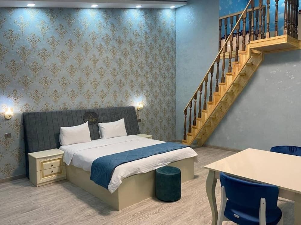 Starway Hotel