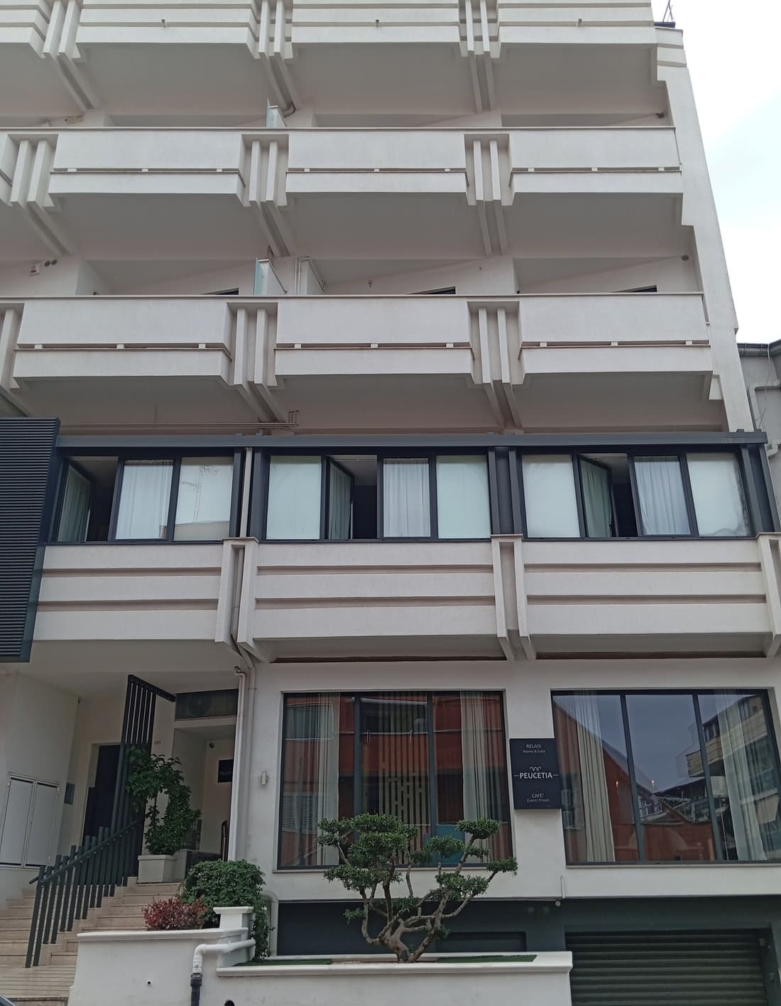 RELAIS PEUCETIA