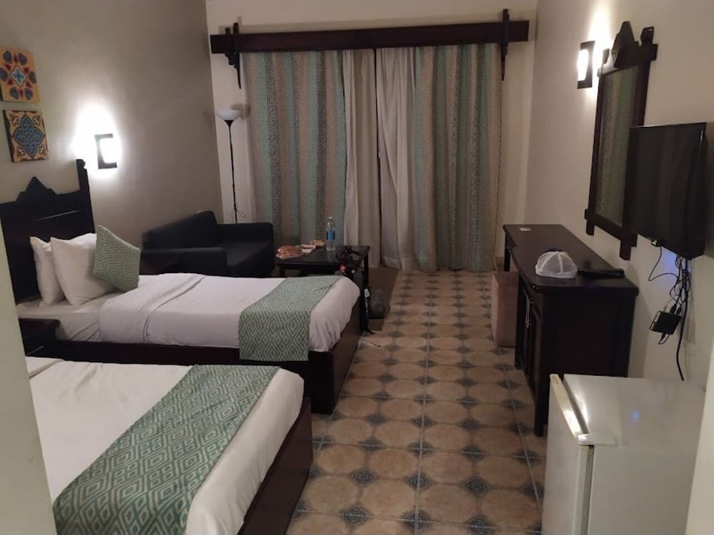 Mazar resort & spa