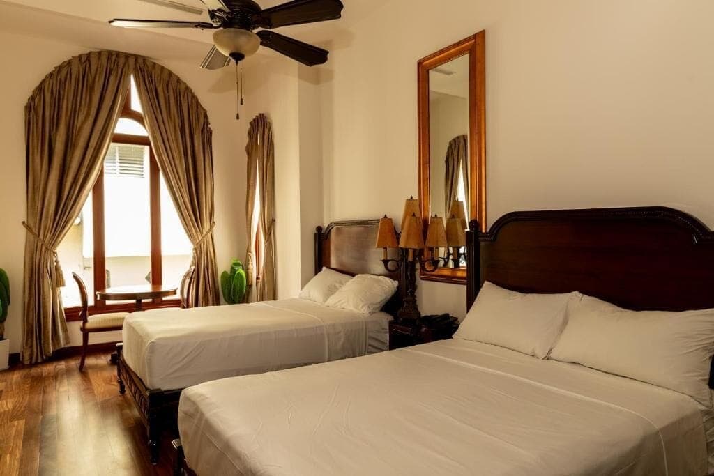 Hotel Plaza Herrera