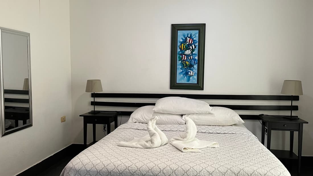 MANAYA Bed & Breakfast