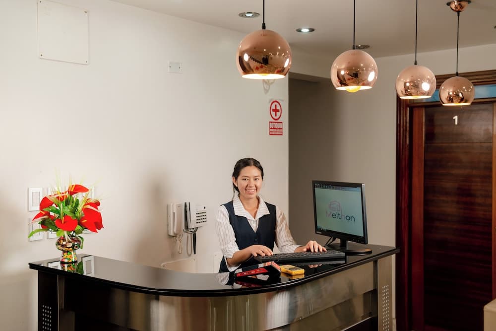 HOTEL MELTHON CLASS