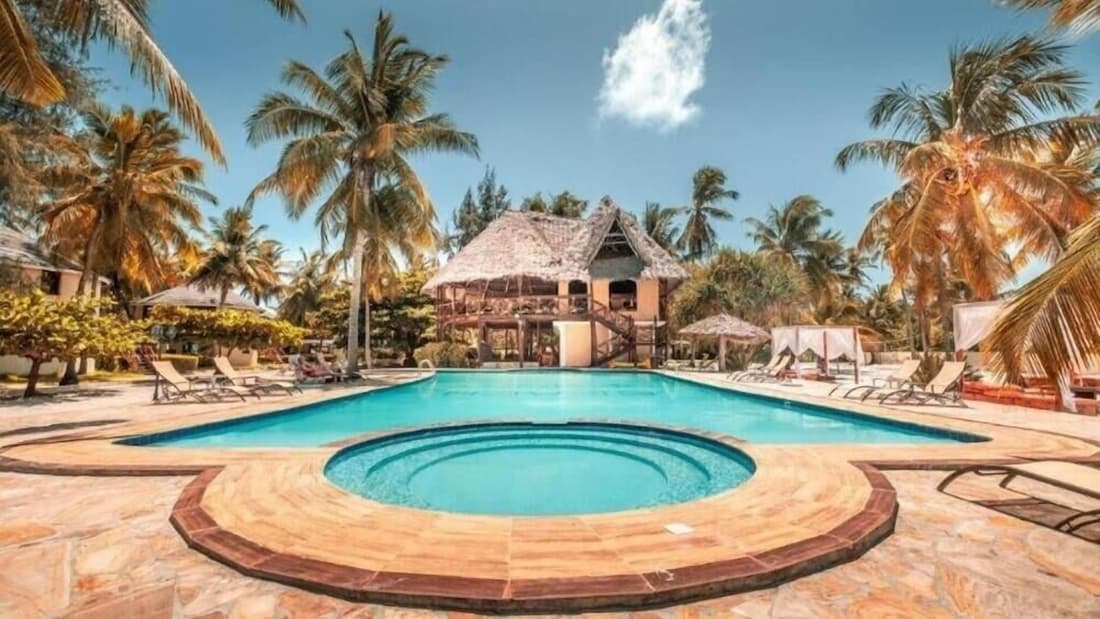 Kae Beach Resort
