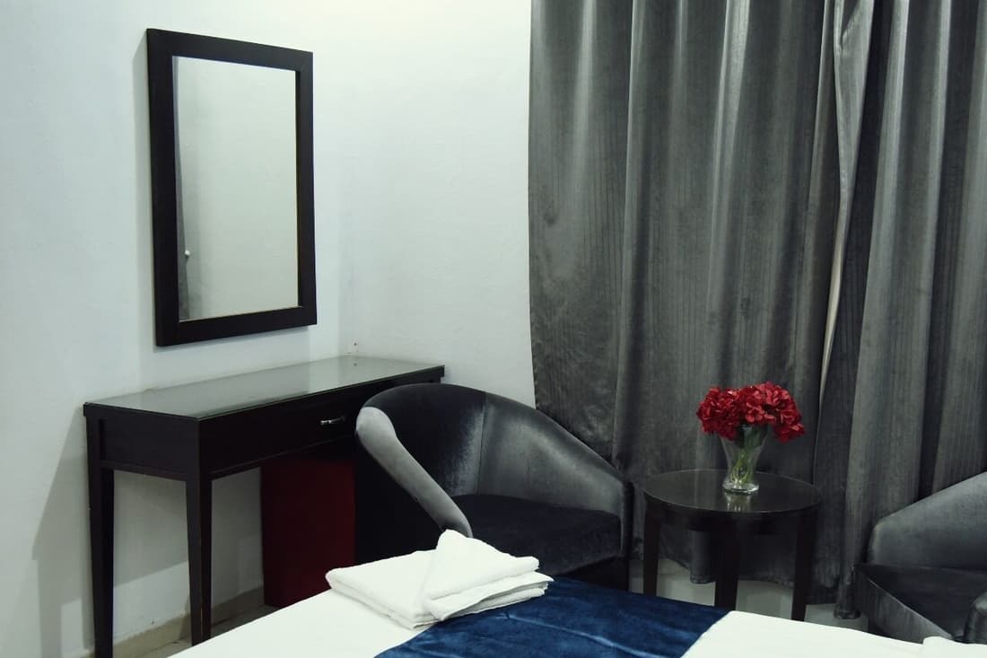 In Taiba Apartment