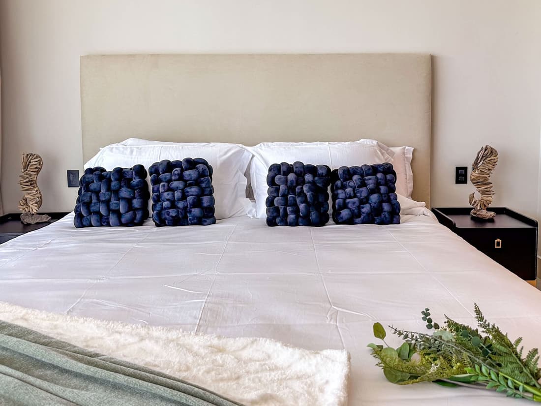 Marina Garden Penthouse 3 Bedroom Apartment