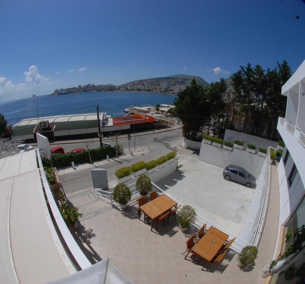 Hotel MS