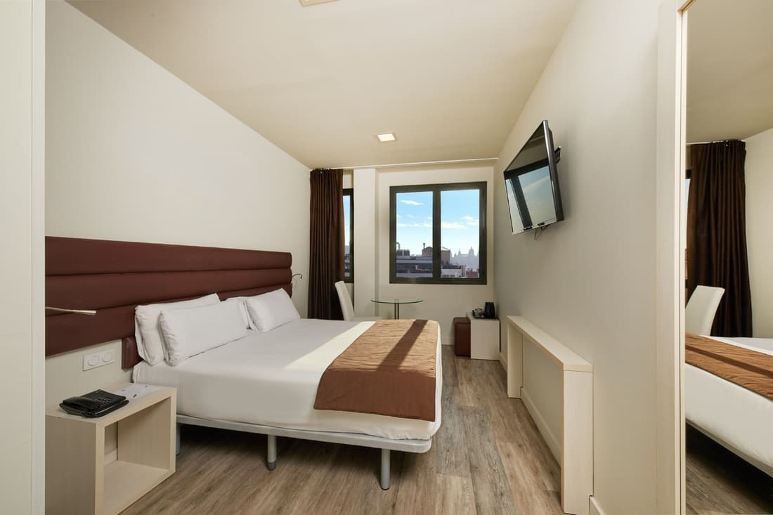 1881 Barcelona Rosellón Hotel