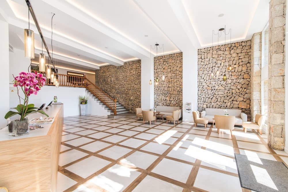 Hotel Na Taconera