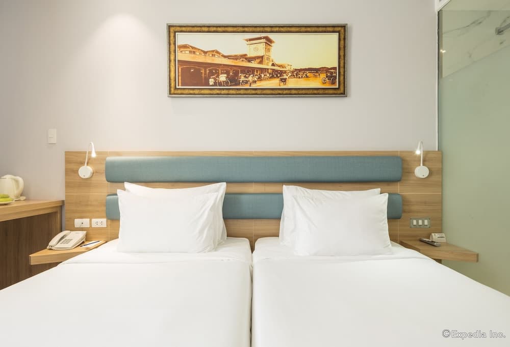 Adora Mira Hotel