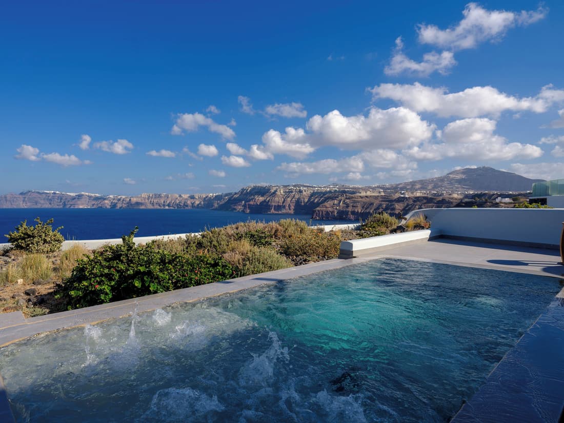 Neptune Luxury Spa Suites