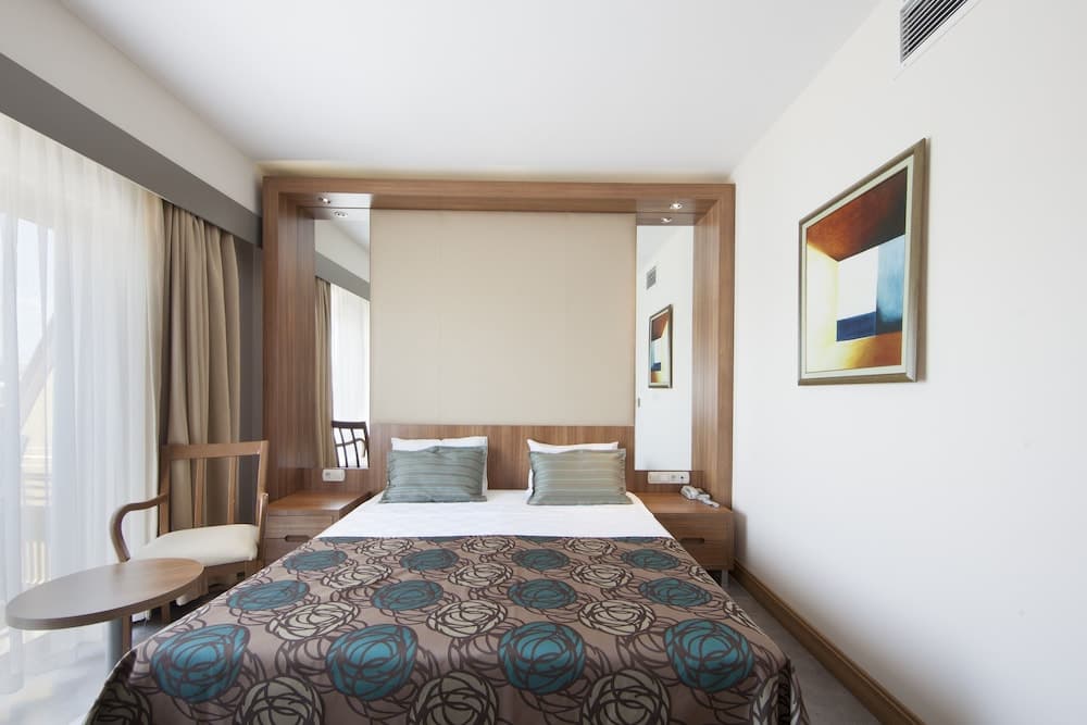 AQI Pegasos World - All inclusive