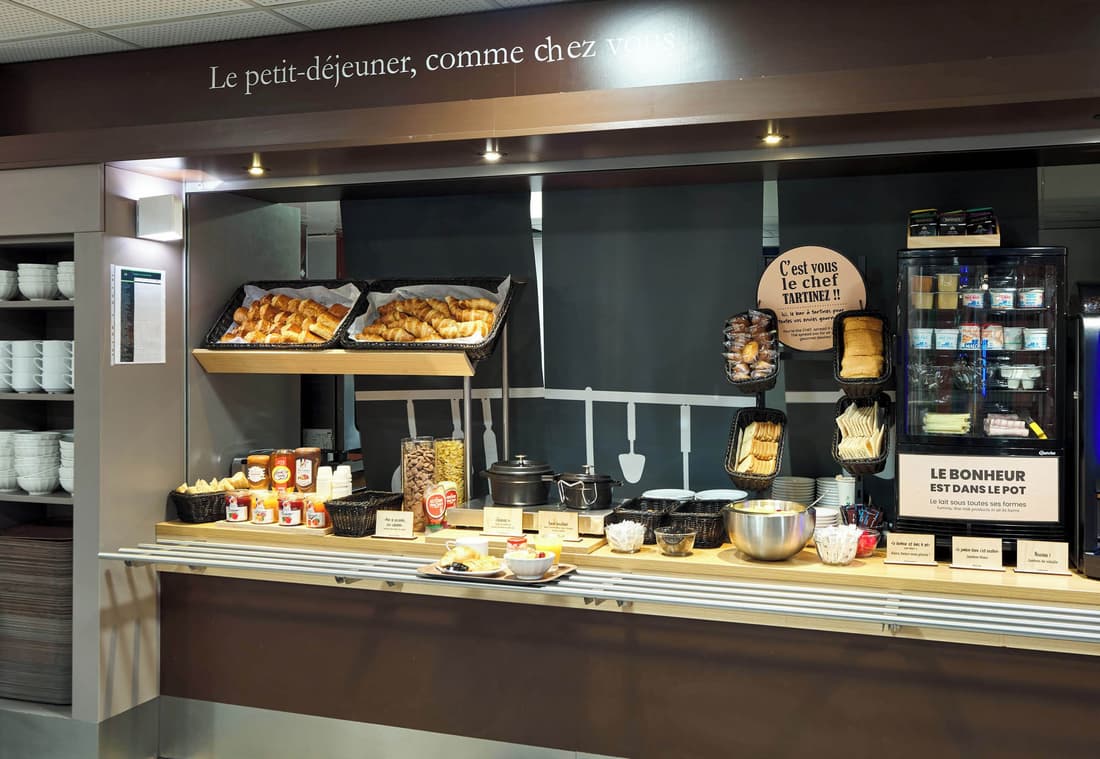 B&B HOTEL Paris Porte de la Villette