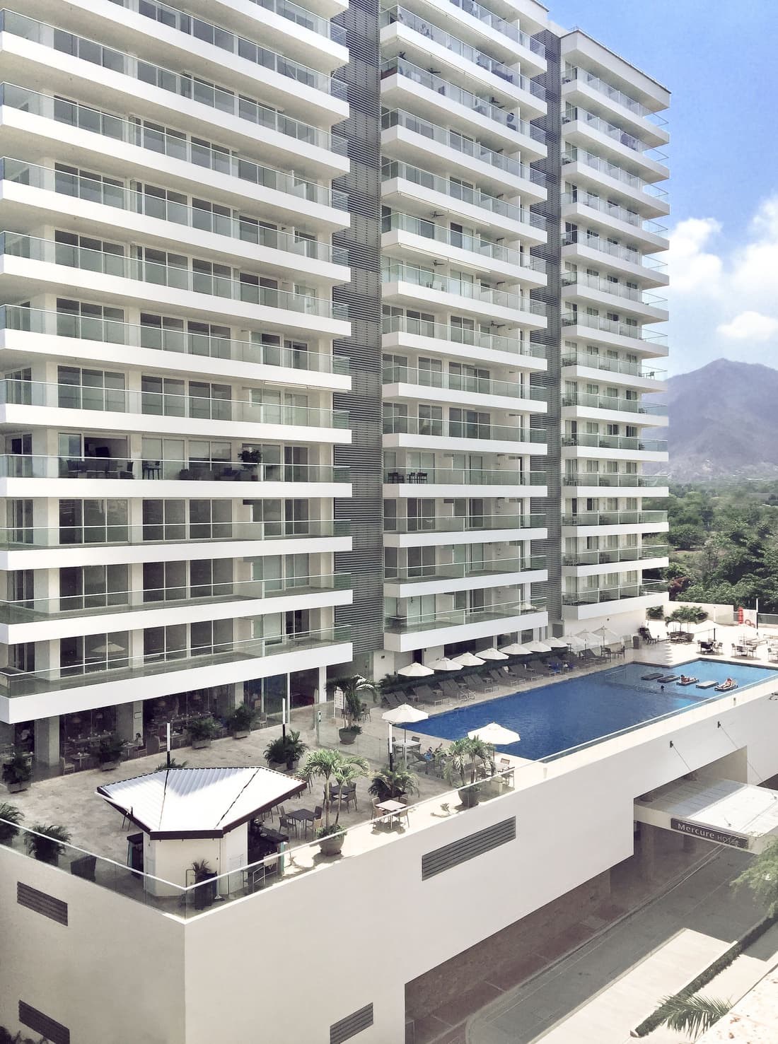 Courtyard By Marriott Santa Marta Resort