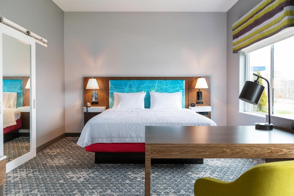 Hampton Inn by Hilton Philadelphia International Airport