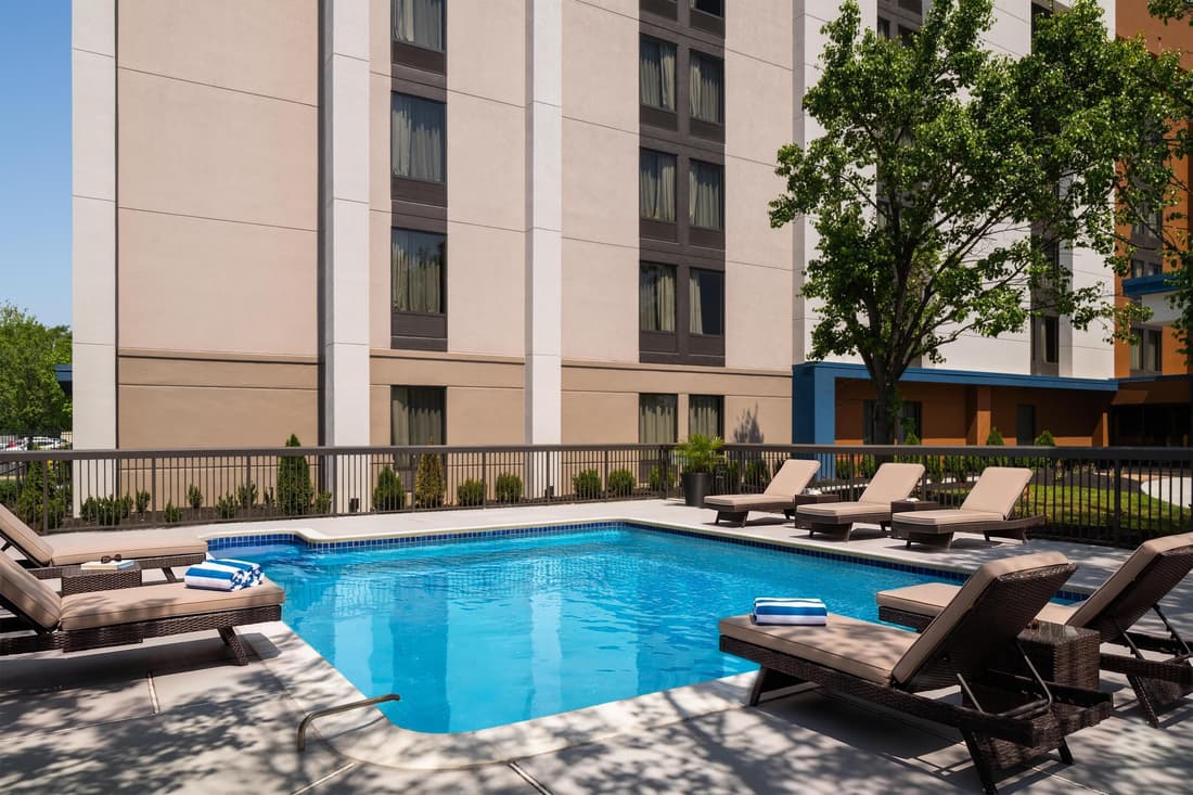 Hampton Inn by Hilton Philadelphia International Airport