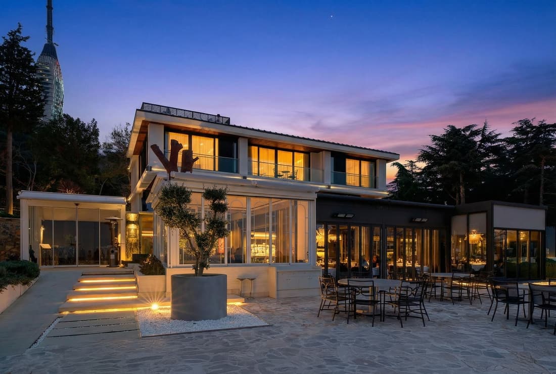 Arbor Hotel - Signature Collection
