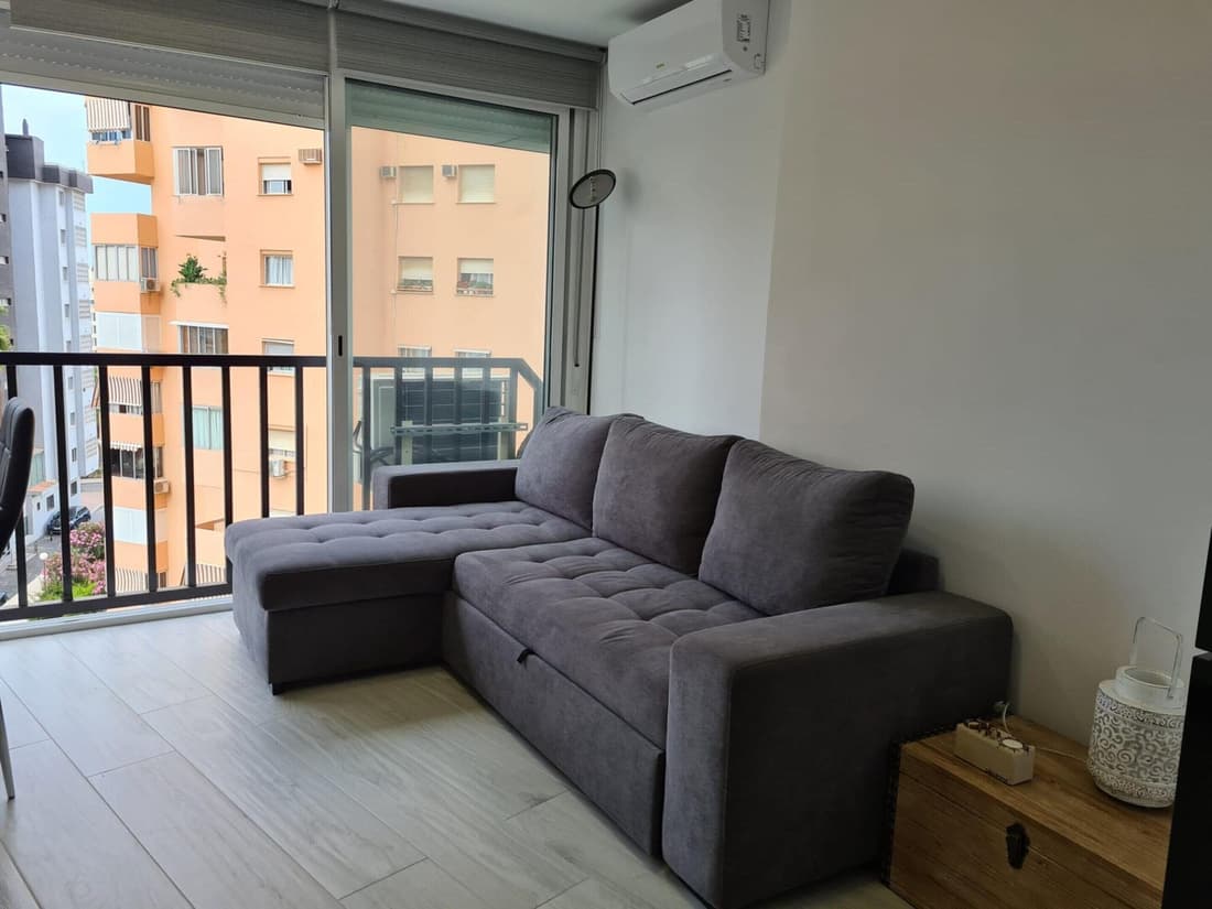 Benidorm Apartment With Pool Access