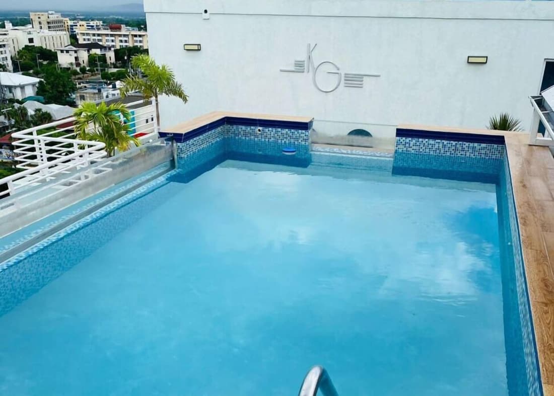 1 Bedroom Mountain Retreat New Kingston