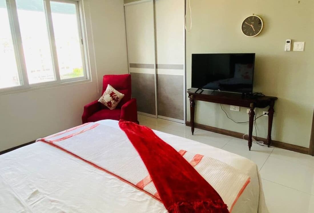 1 Bedroom Mountain Retreat New Kingston