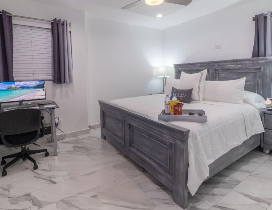 Ala Wishes Luxury Condo
