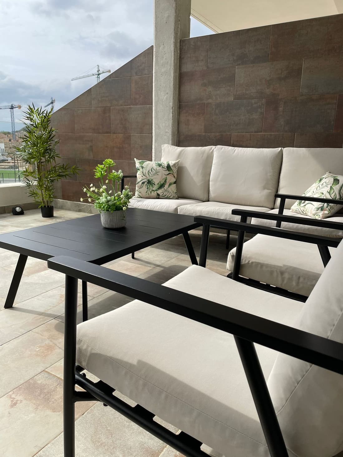 La Petite For t Seaview Flat in Marbella