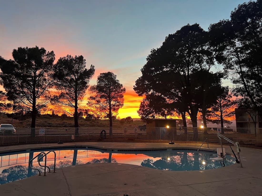 Scenic View Inn - Lake Powell - Page AZ