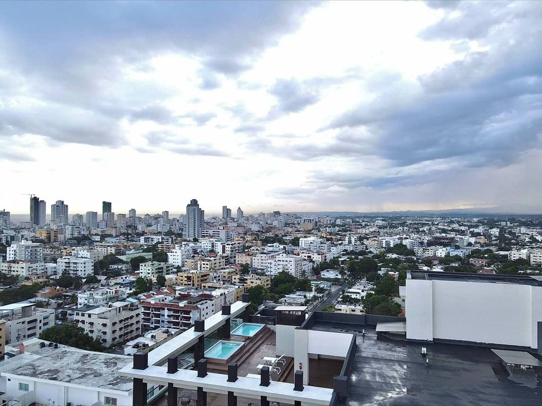 Luxury Santo Domingo Tower Condo