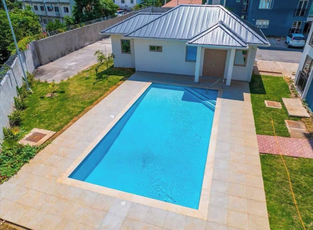 Modern Luxury Condo With Pool Access in Kingston, Jamaica