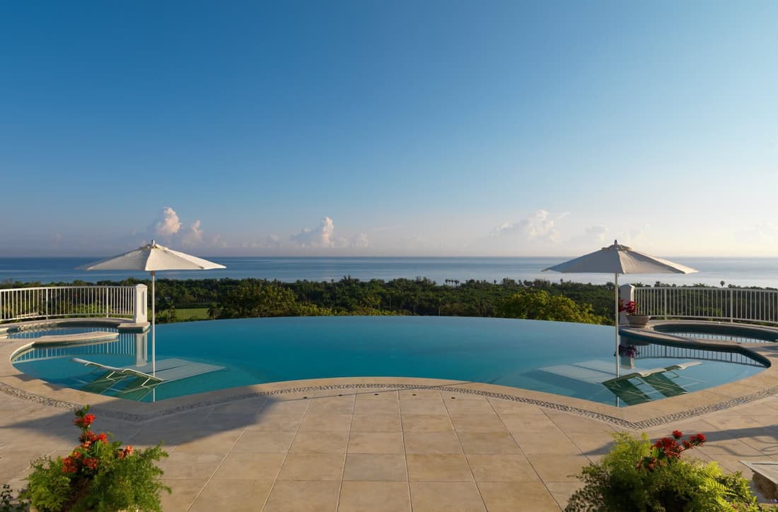 Expansive 6BR Estate Panoramic Sea Views Pool Resort Access