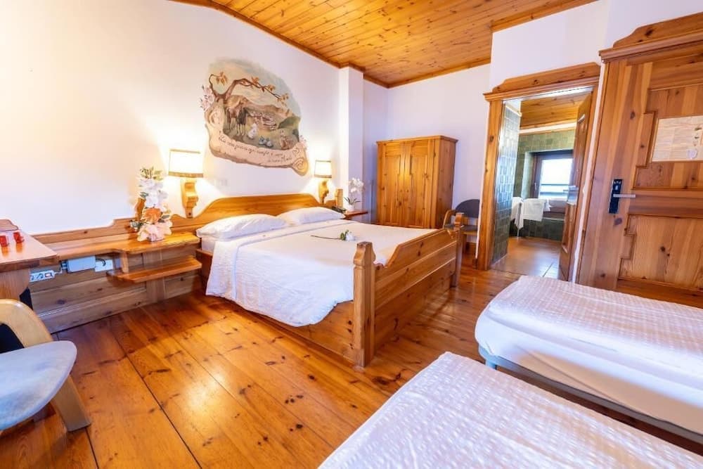 VILLAGGIO HOTEL AQUILA