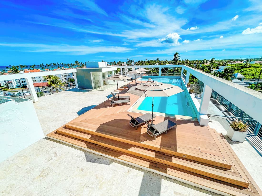 DUCASSI SUITES STUDIOS HOTEL BEACH CLUB