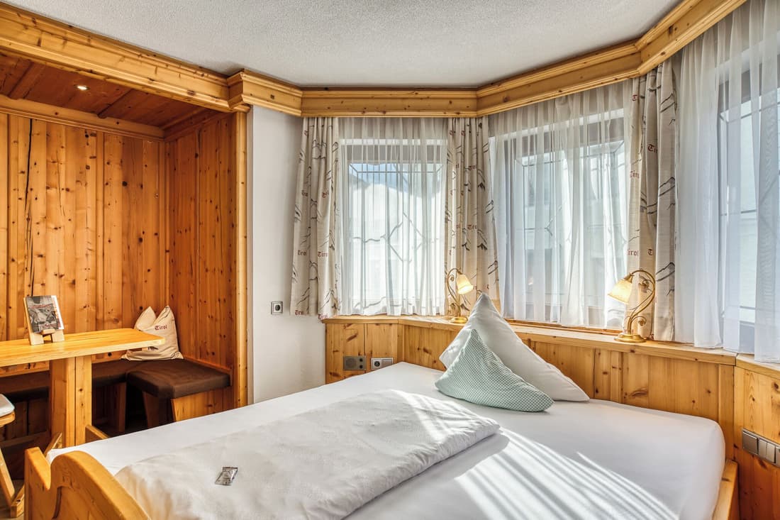 Hotel Alpenstolz
