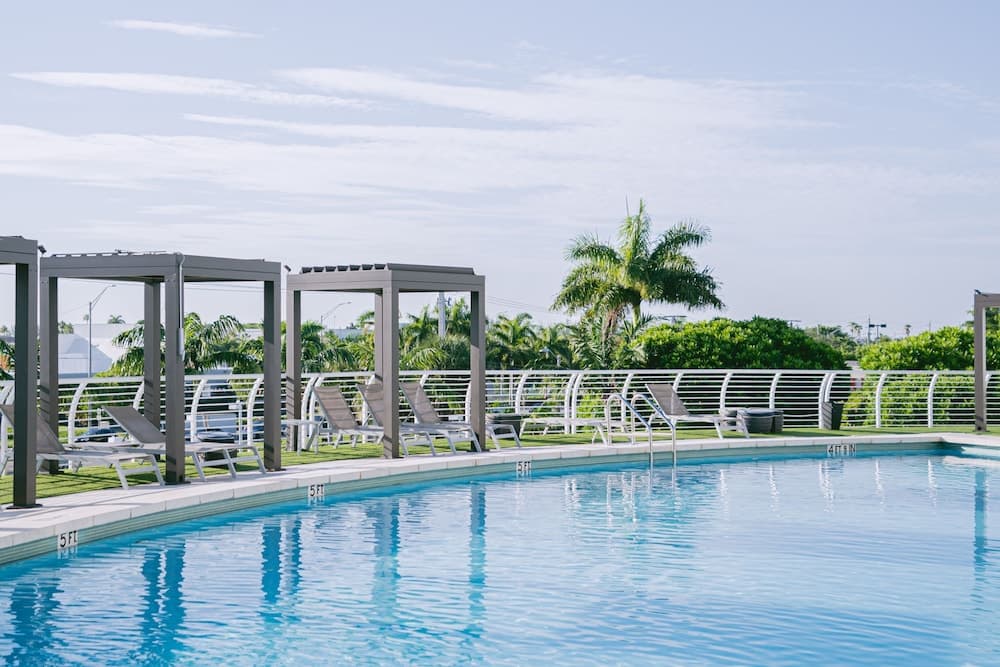 Nuvo Suites Hotel