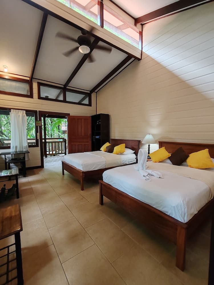 Evergreen Lodge