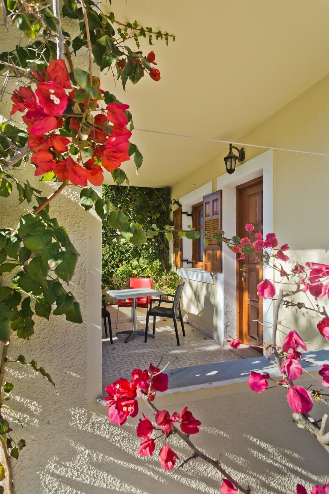 Montemar Studios & Apartments