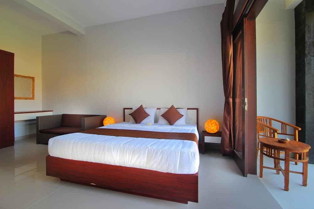 Sri Kandi Inn