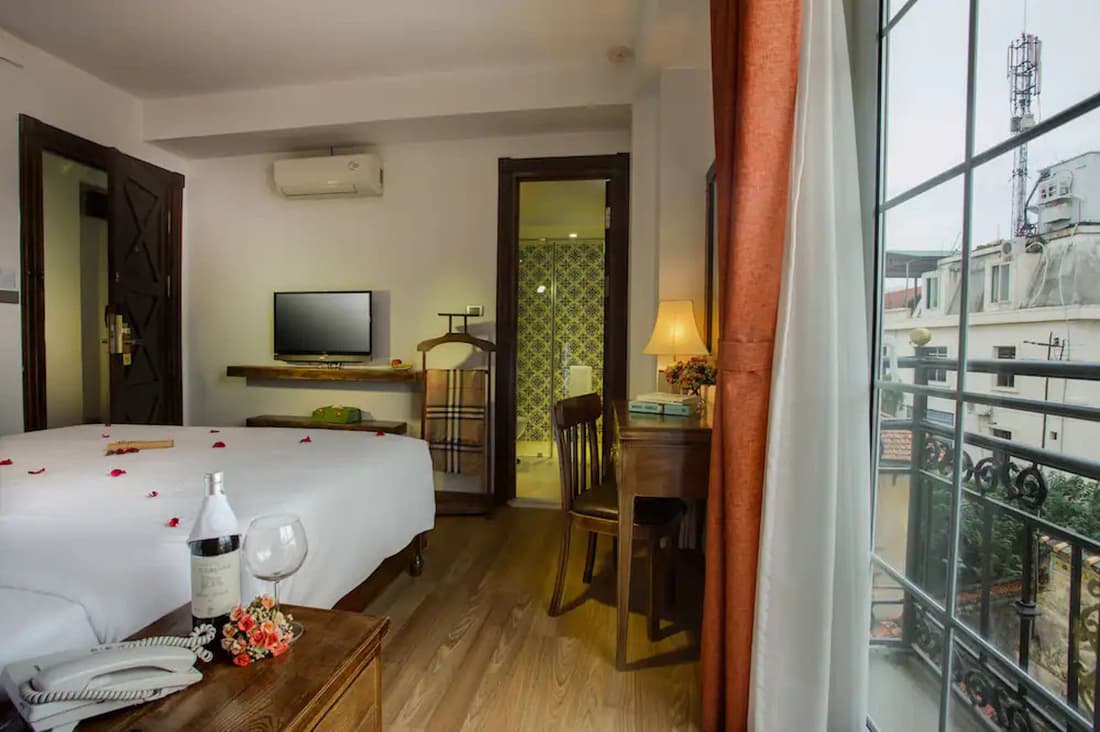 Singita Classy Boutique Hotel