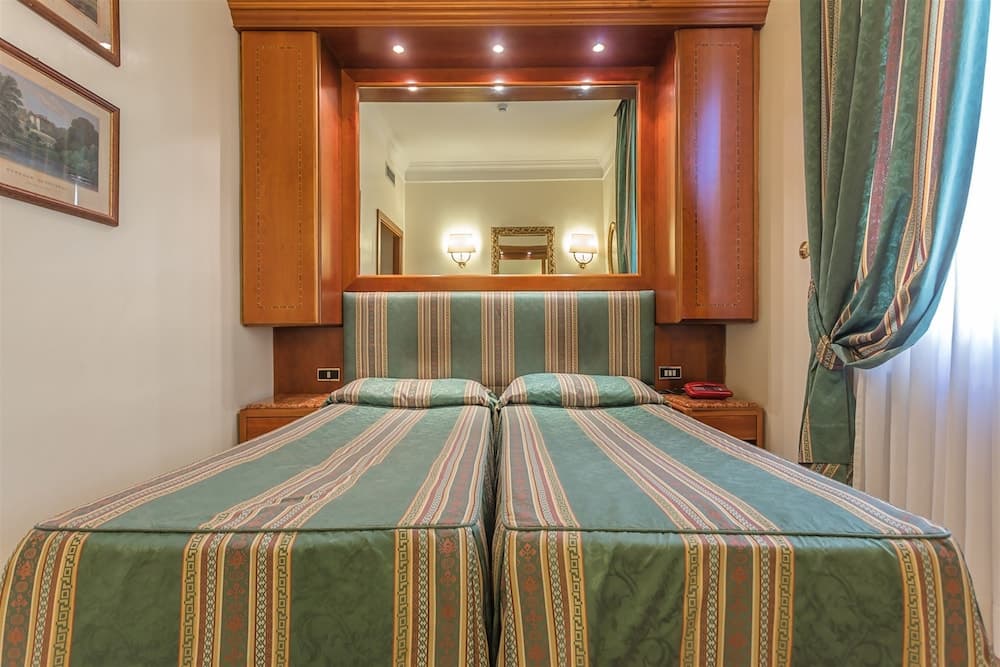 Raeli Hotel Floridia