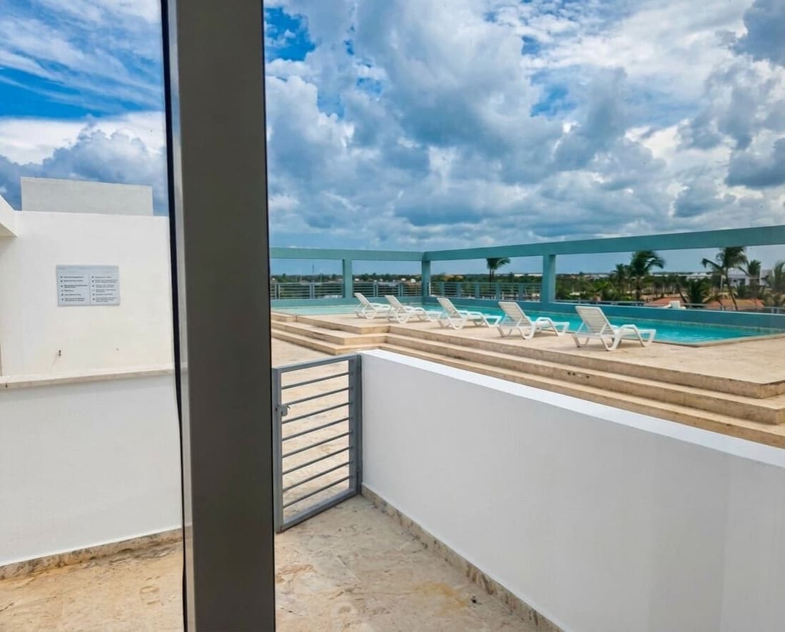 Ducassi Penthouses Rooft Pool
