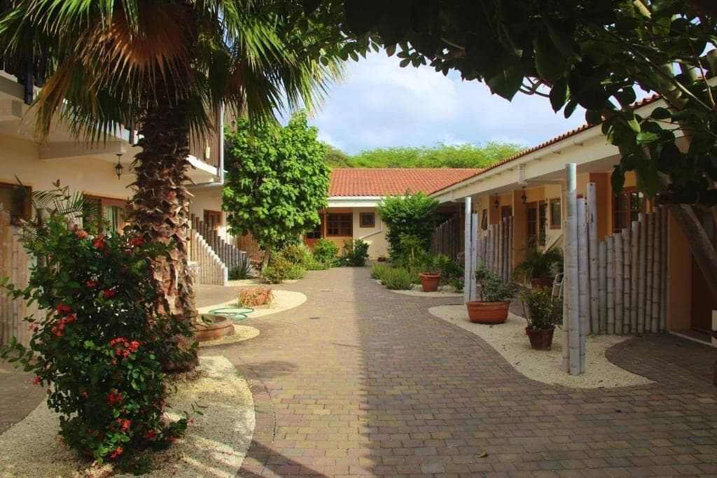 Camacuri Residence