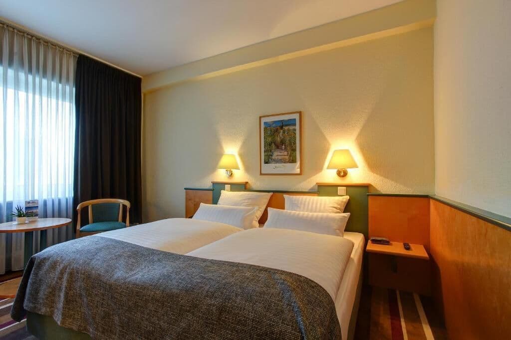 Hotel Ambassador