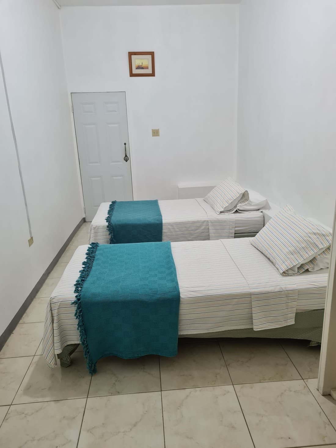 La Rose Apartment Jamaica