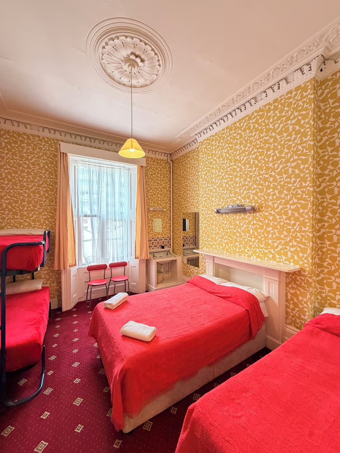 Bluedaws Private Hotel